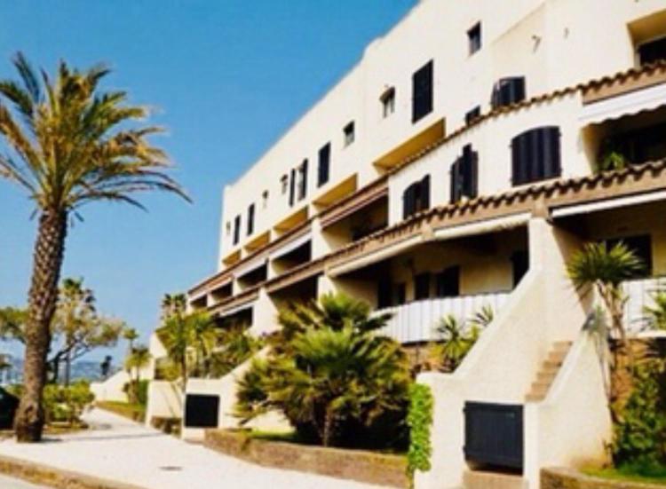 Petit Cocon Magnifique Vue Sur Marina Dans Le Golfe De Saint Tropez Apartamento Cogolin Exterior foto